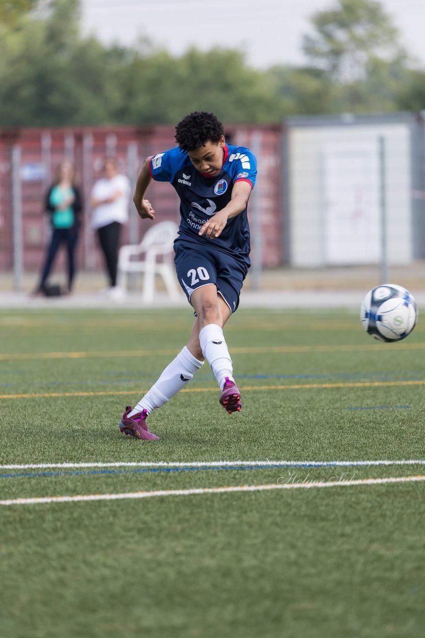 Bild 92 - wBJ Holsatia Elmshorn - VfL Pinneberg : Ergebnis: 1:4